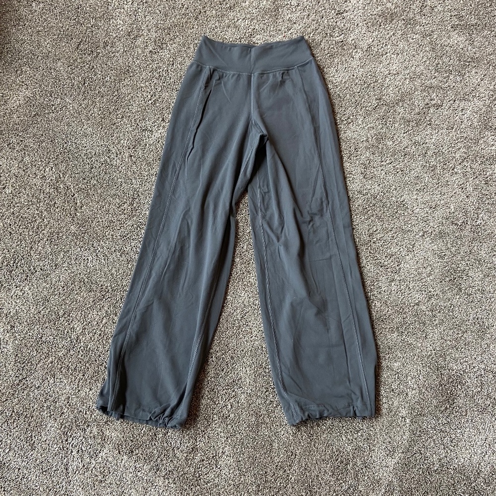 Lululemon sweat pant 6